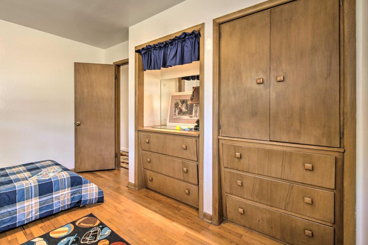 Bright Springfield Home Walk To Nature Center! Εξωτερικό φωτογραφία