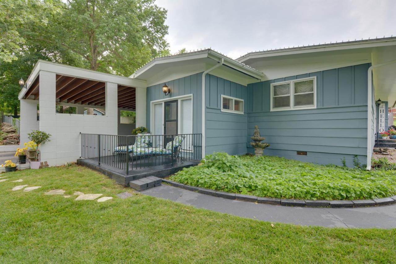 Bright Springfield Home Walk To Nature Center! Εξωτερικό φωτογραφία